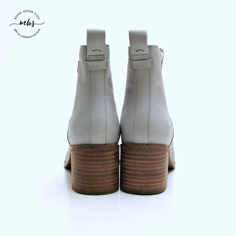 Toms women size